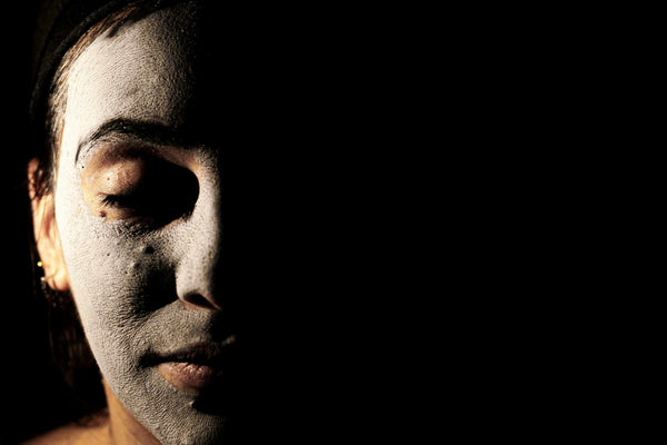 How to Transition Your Makeup From Day to Night in 3 Steps