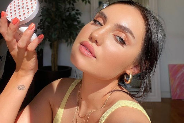 4 Makeup Hacks For Dewy Summer Skin